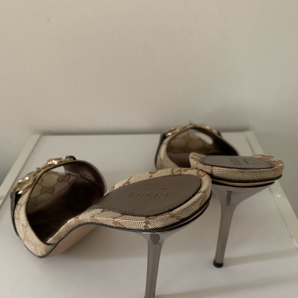 Gucci Heels - Picture 4 of 5